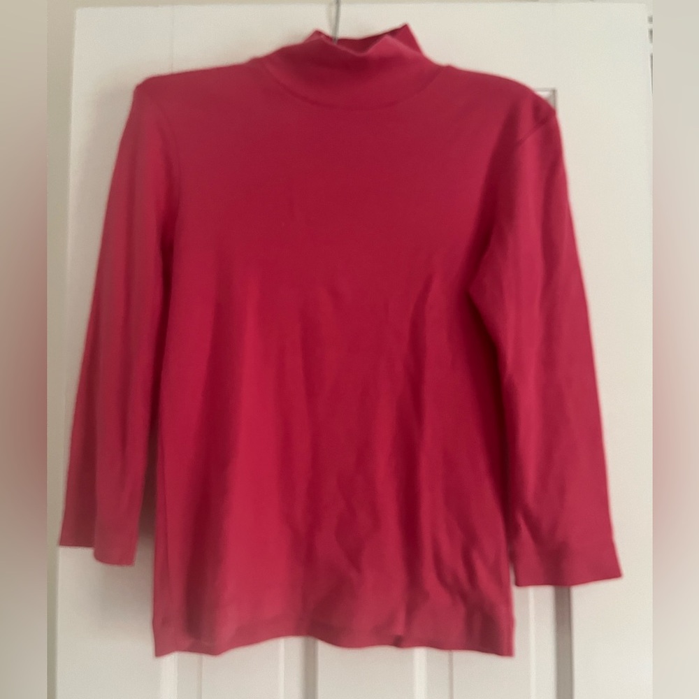 Brooks Brothers – vintage rose turtleneck with three-quarter sleeves 100% cotton